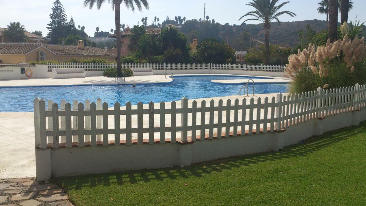 Adosado Villa Естепона Екстериор снимка